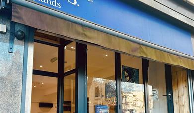 Tides Gallery, Uplands