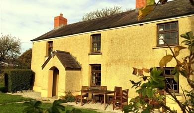 A photo of The Rose Cottage which is available for hire from Great Lunnon Farm Cottages