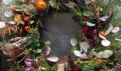 Winter Wreaths with Petallica Flower Farm