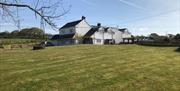 Brynawel Farm Bed and Breakfast exterior