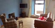 Daisy_s Gorgeous Fisherman_s Cottage living room