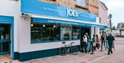 Joes Ice Cream entrance with queue