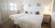 King Arthur Hotel Self Catering twin bedroom